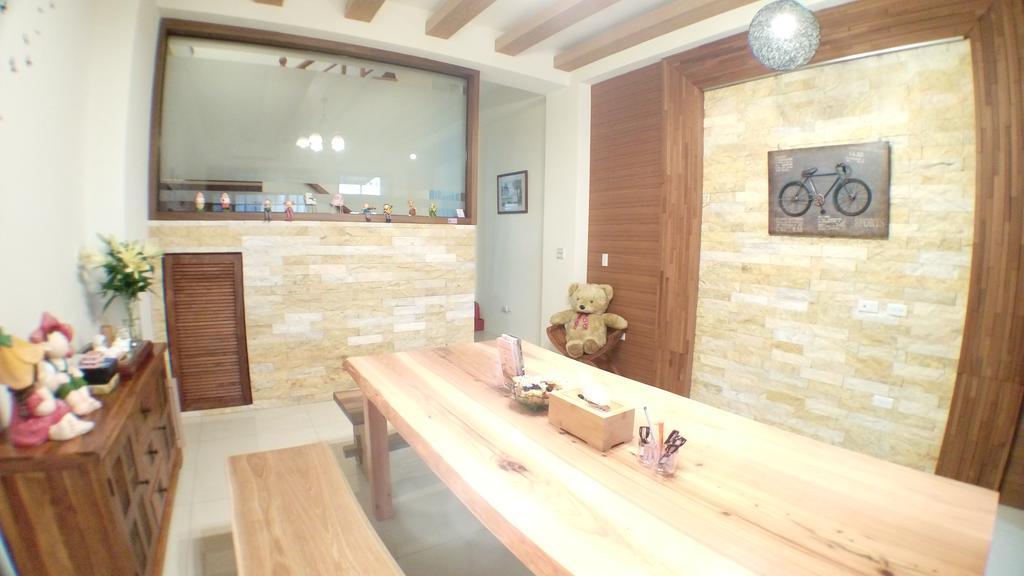 Light Travel Apartment Luodong Luaran gambar