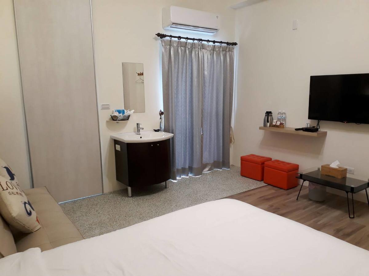 Light Travel Apartment Luodong Luaran gambar