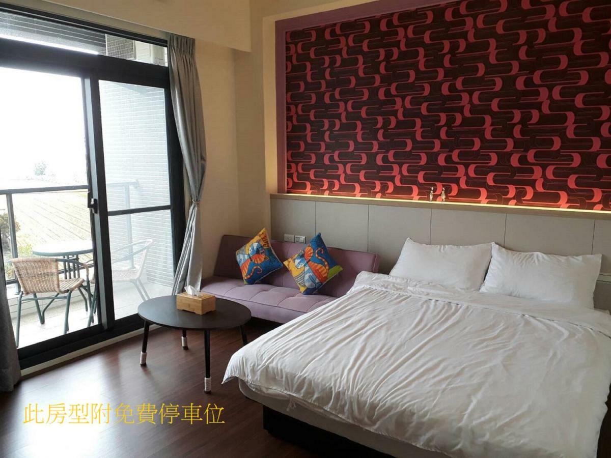 Light Travel Apartment Luodong Luaran gambar